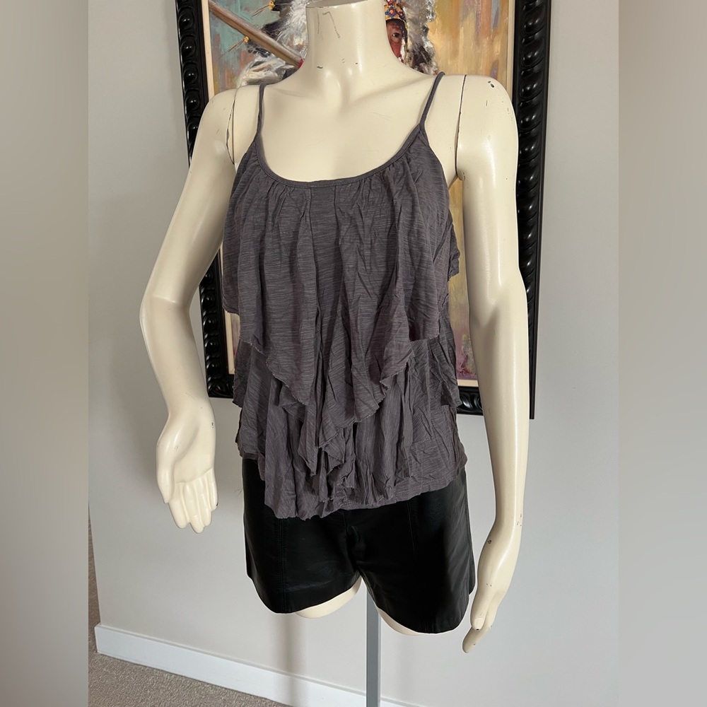 h.i.p. Gray Tiered Ruffle Spaghetti Strap Camisole - Picture 3 of 9
